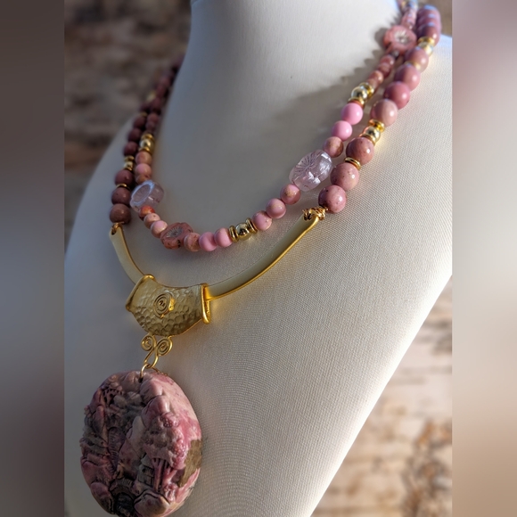 Pink Rhodochrosite Pendant In Two Strand Rhodochrosite & Jasper Bead Necklace - Picture 3 of 9